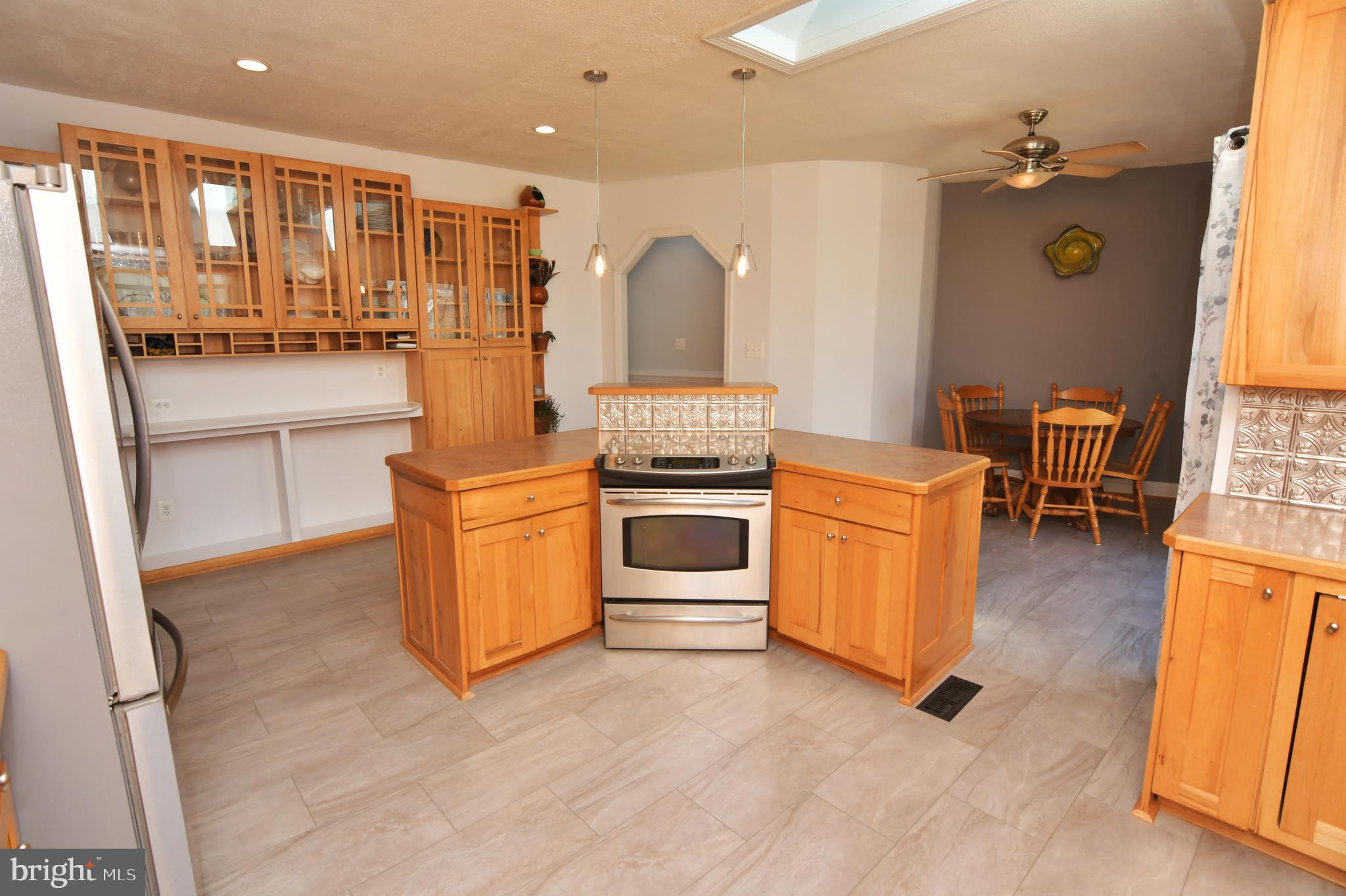 OPEQUON RIDGE III - Residential