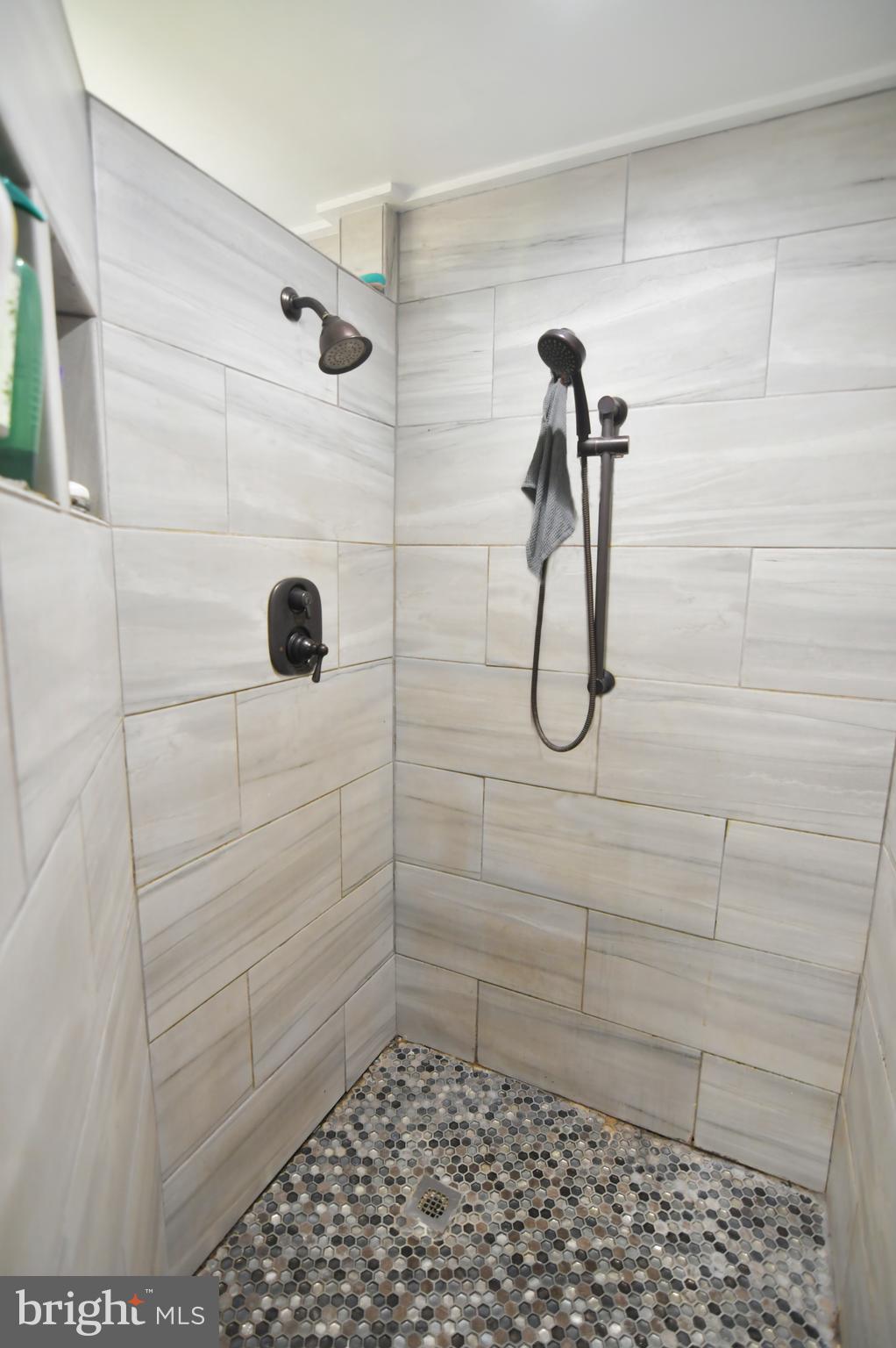 OPEQUON RIDGE III - Residential