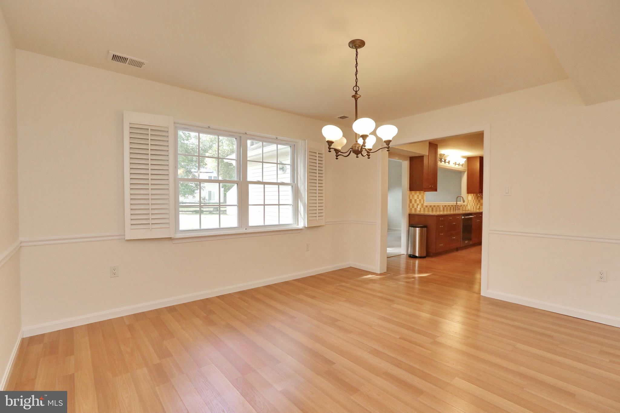 HAMPSHIRE - Residential