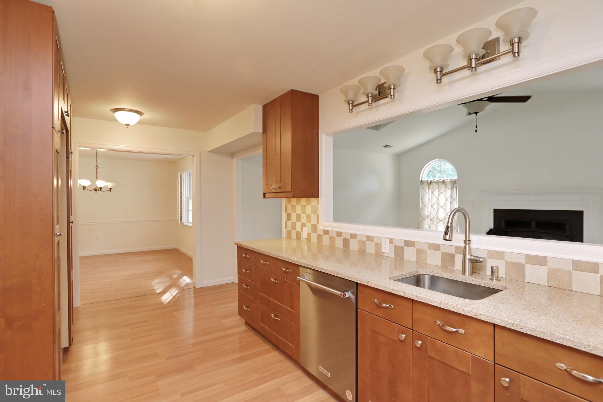 HAMPSHIRE - Residential