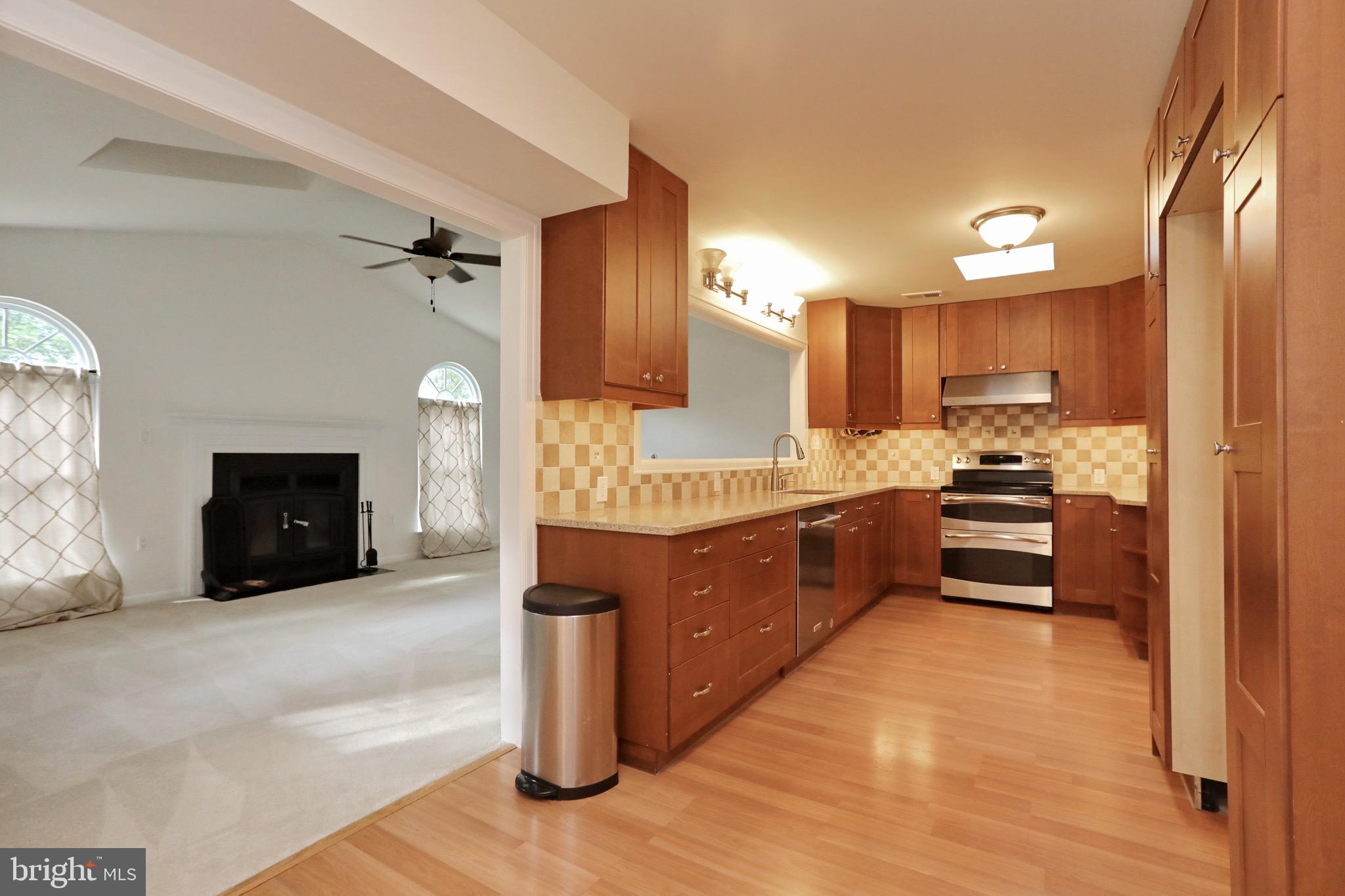 HAMPSHIRE - Residential