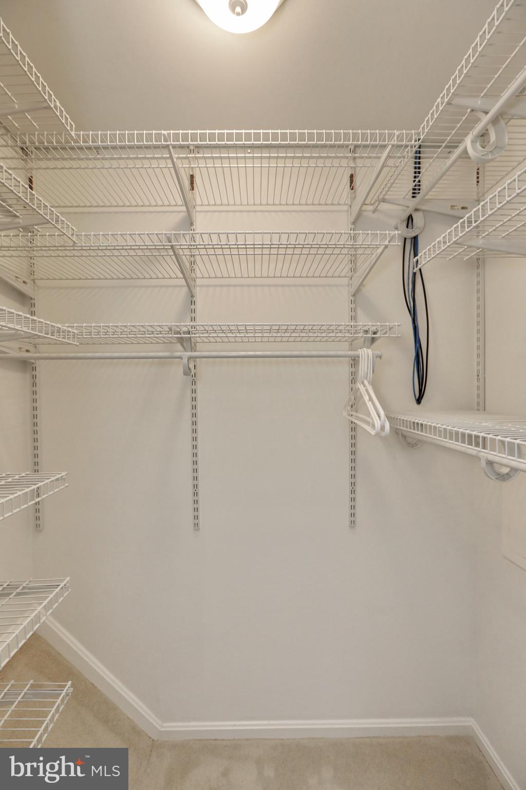 HAMPSHIRE - Residential