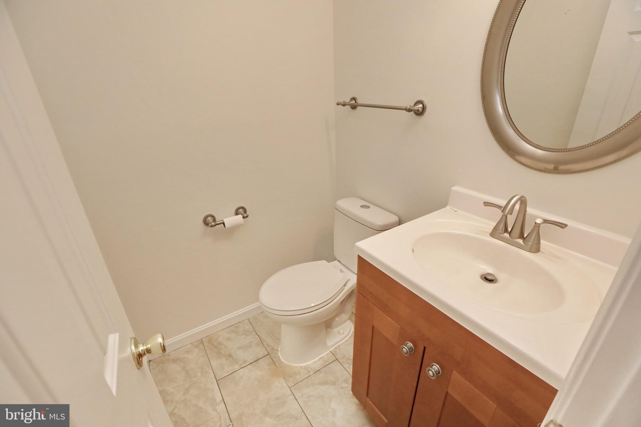 HAMPSHIRE - Residential