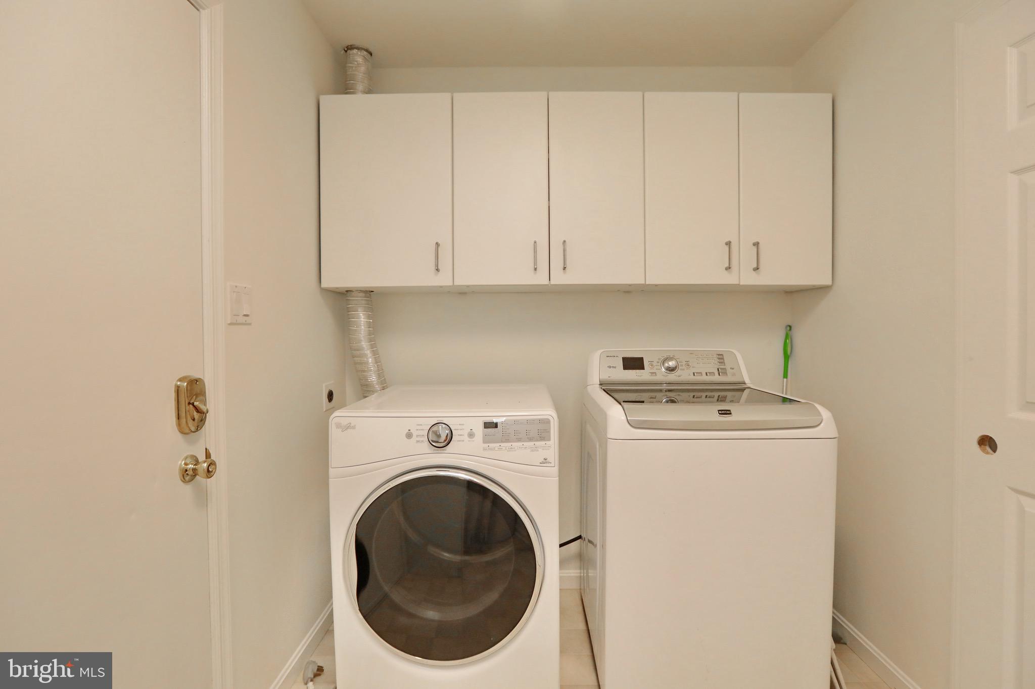 HAMPSHIRE - Residential