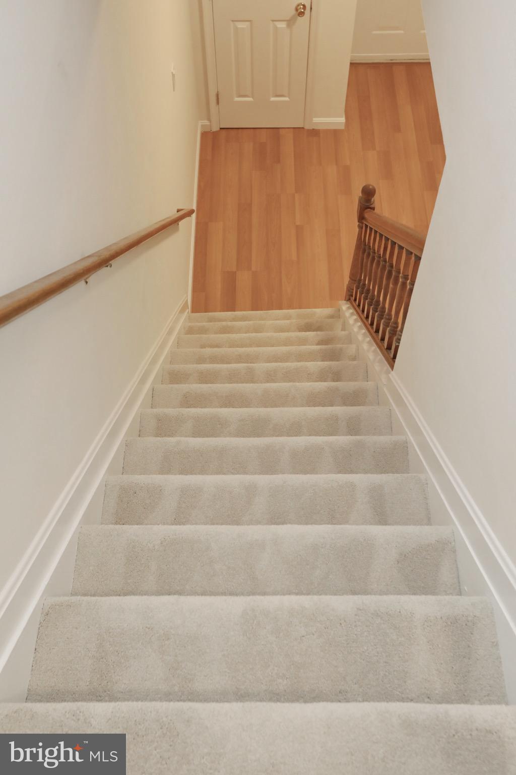 HAMPSHIRE - Residential