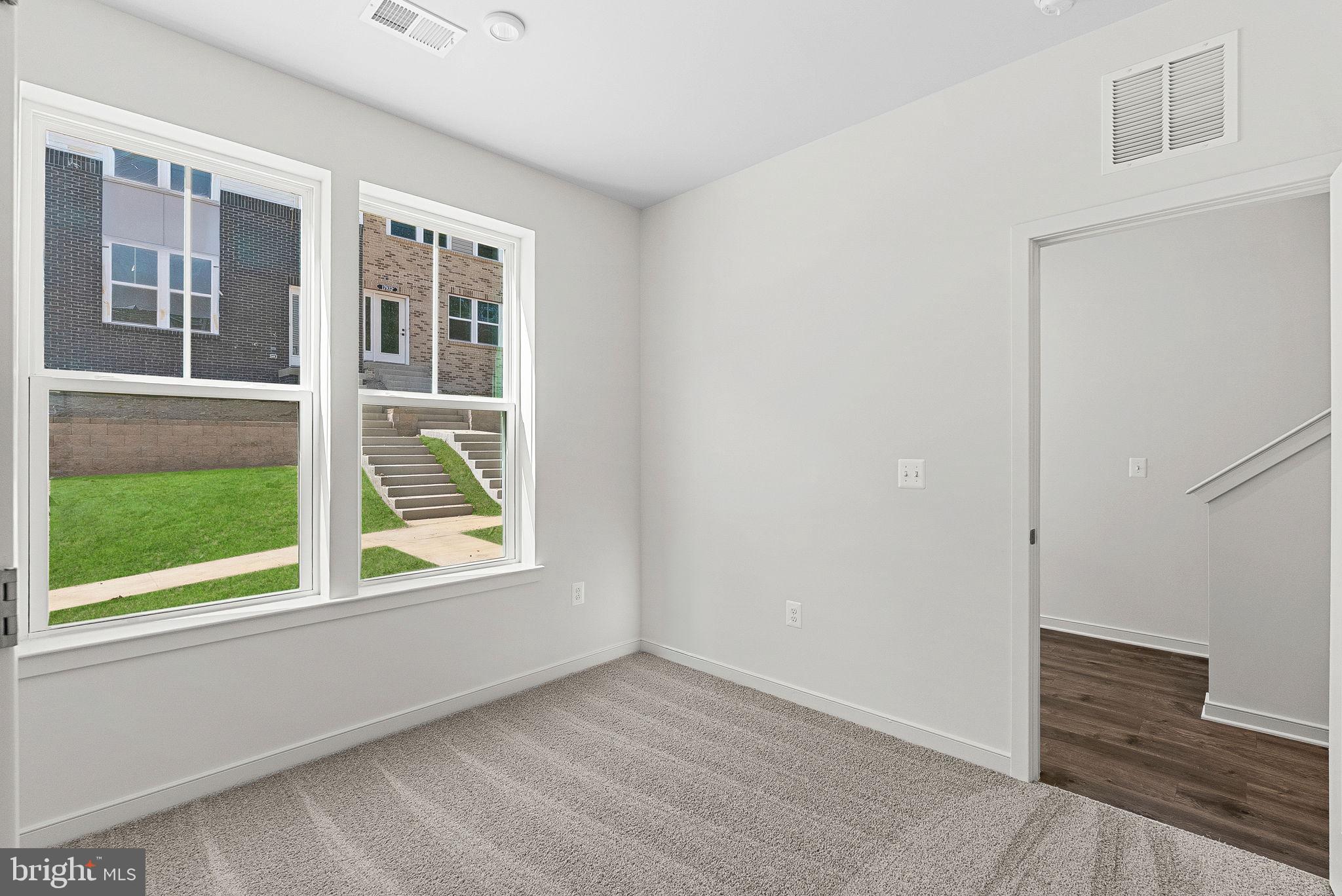 CASCADE LANDING - Residential