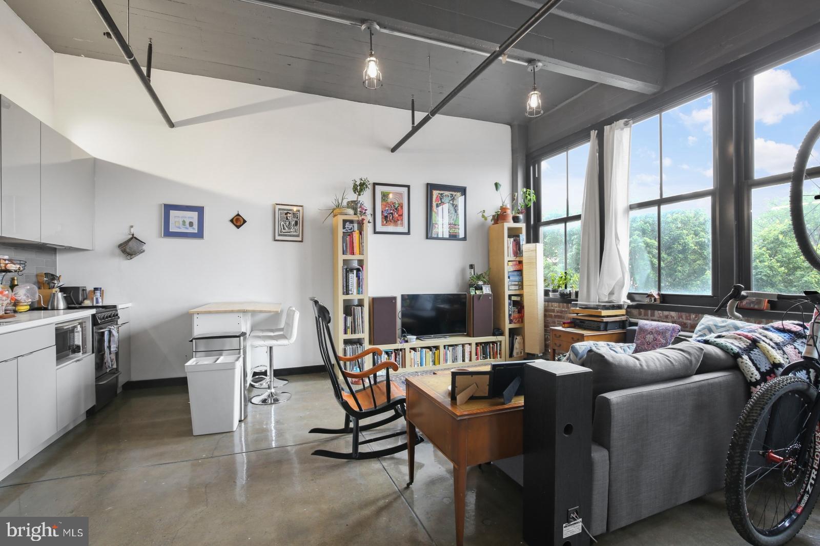 FISHTOWN - Residential Lease