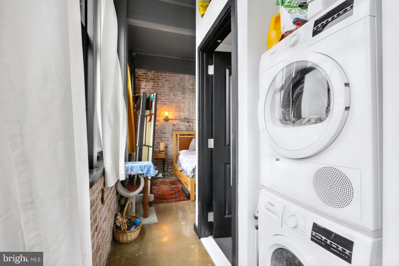 FISHTOWN - Residential Lease