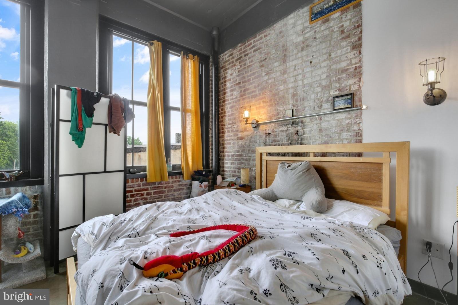 FISHTOWN - Residential Lease