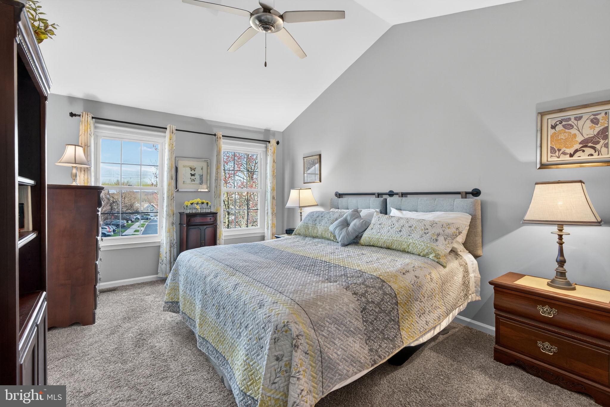 WINNERS CIRCLE - Residential