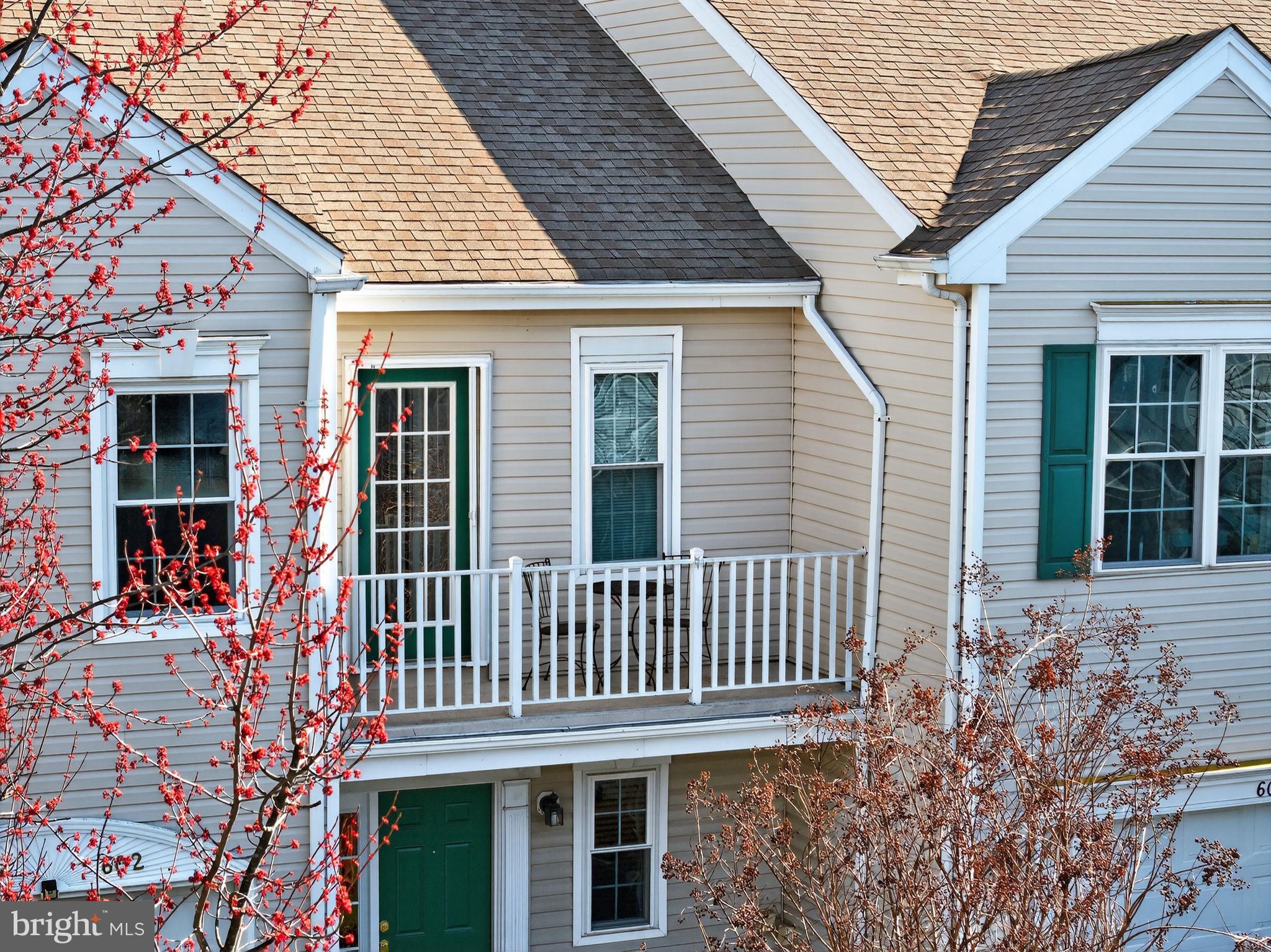 WINNERS CIRCLE - Residential