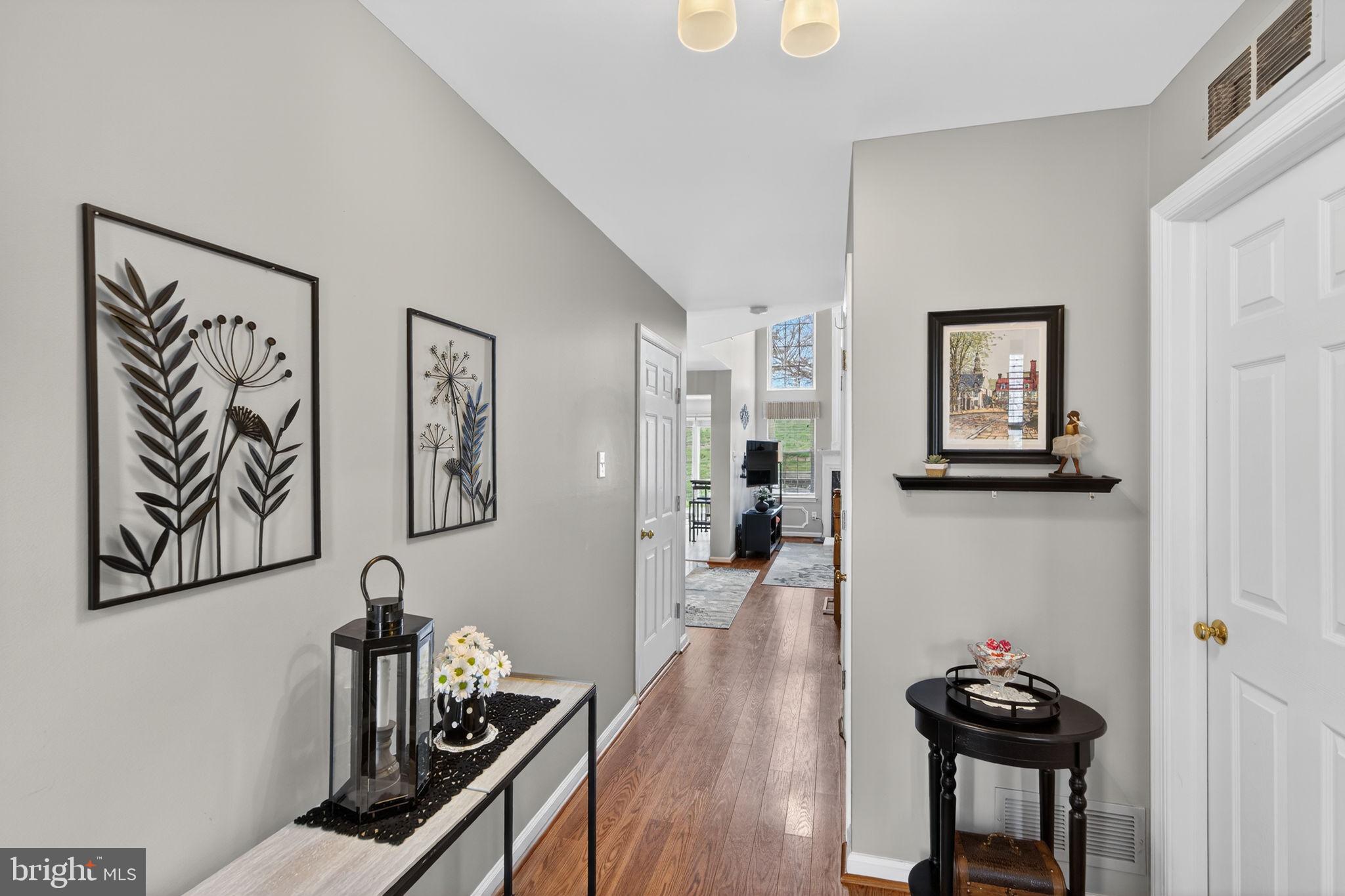 WINNERS CIRCLE - Residential