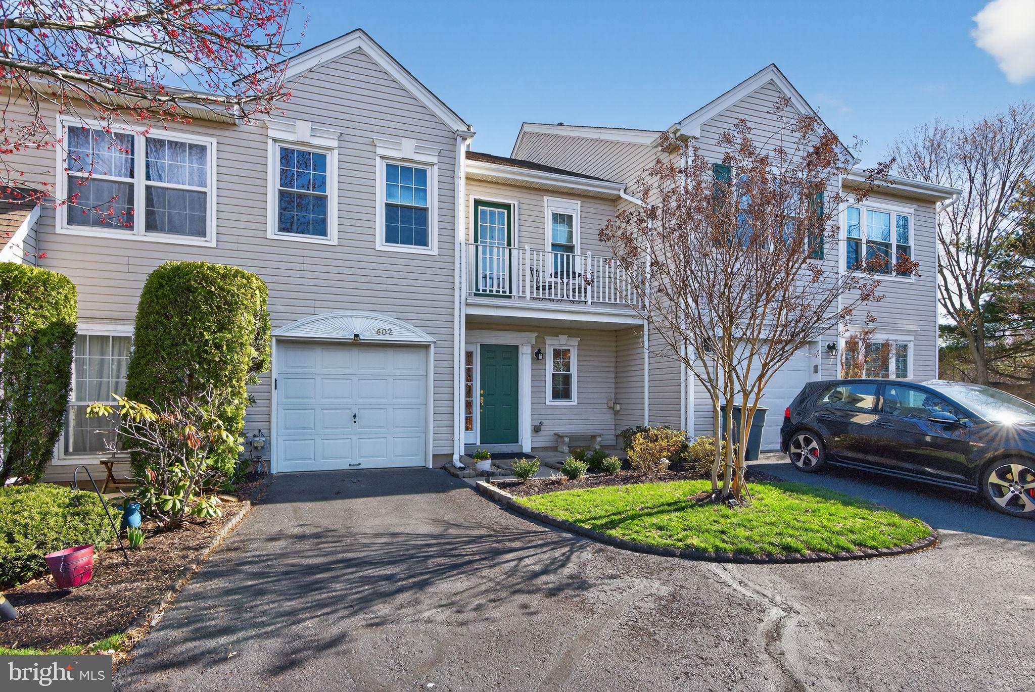 WINNERS CIRCLE - Residential