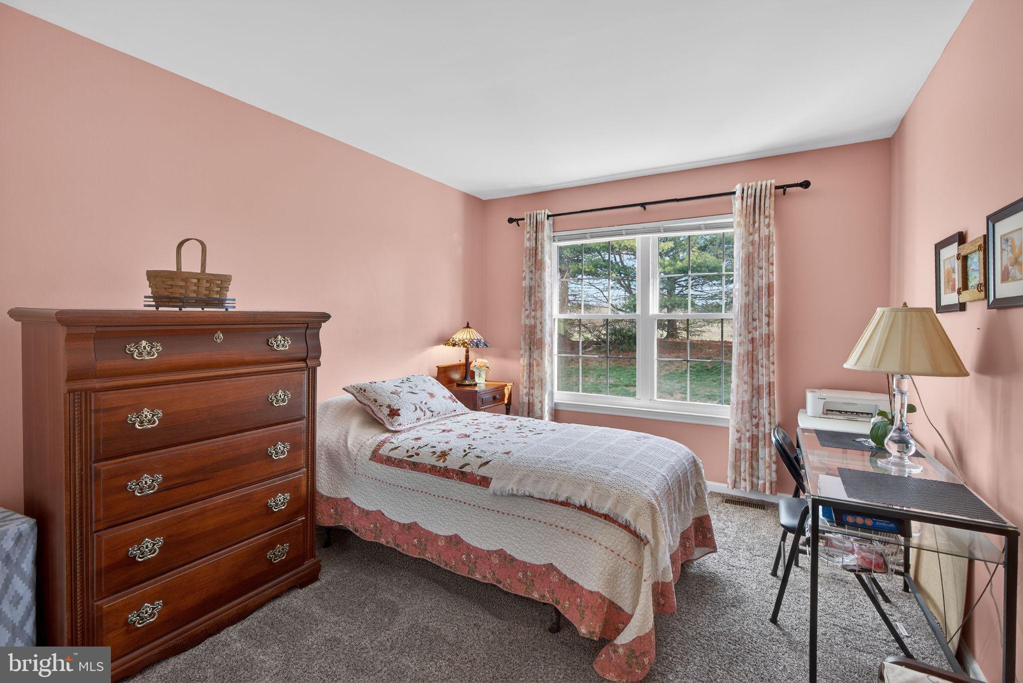 WINNERS CIRCLE - Residential