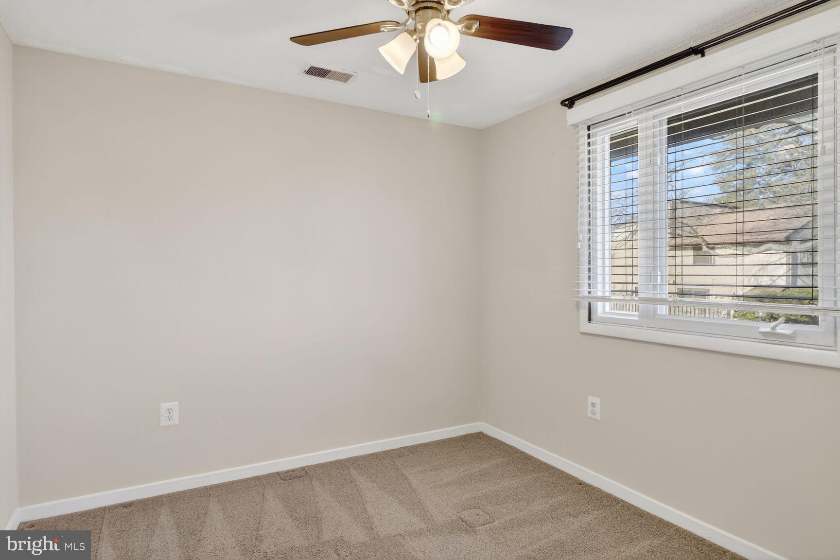 WOODSIDE SQUARE - Residential