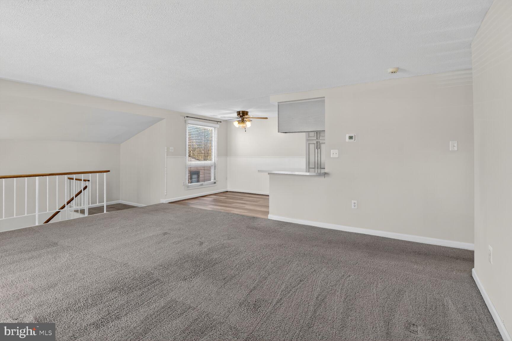 WOODSIDE SQUARE - Residential