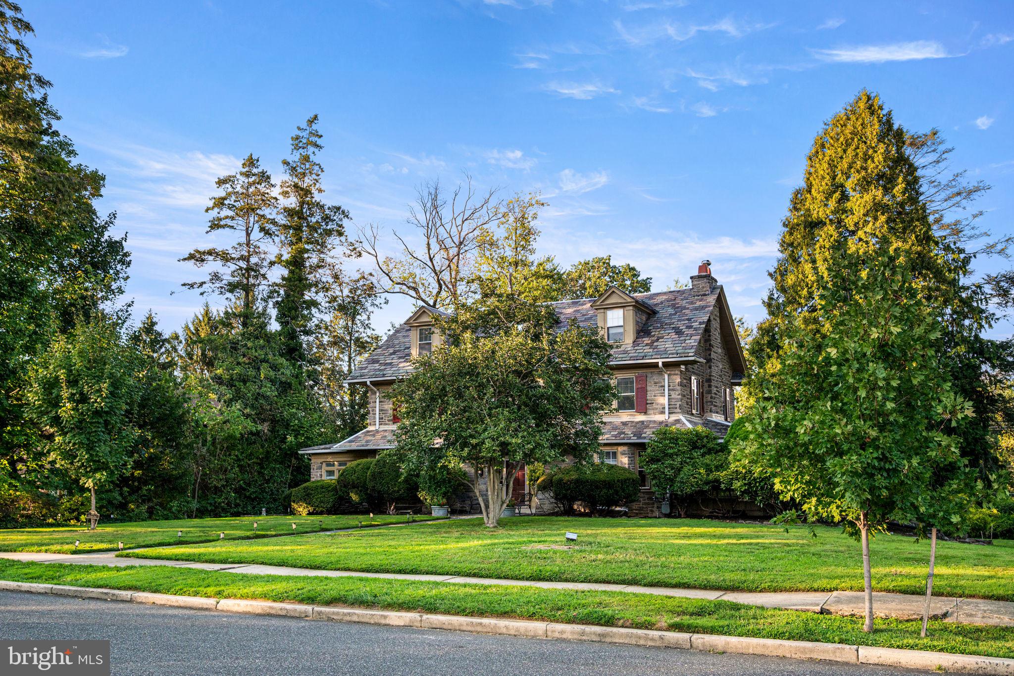 ELKINS PARK - Residential