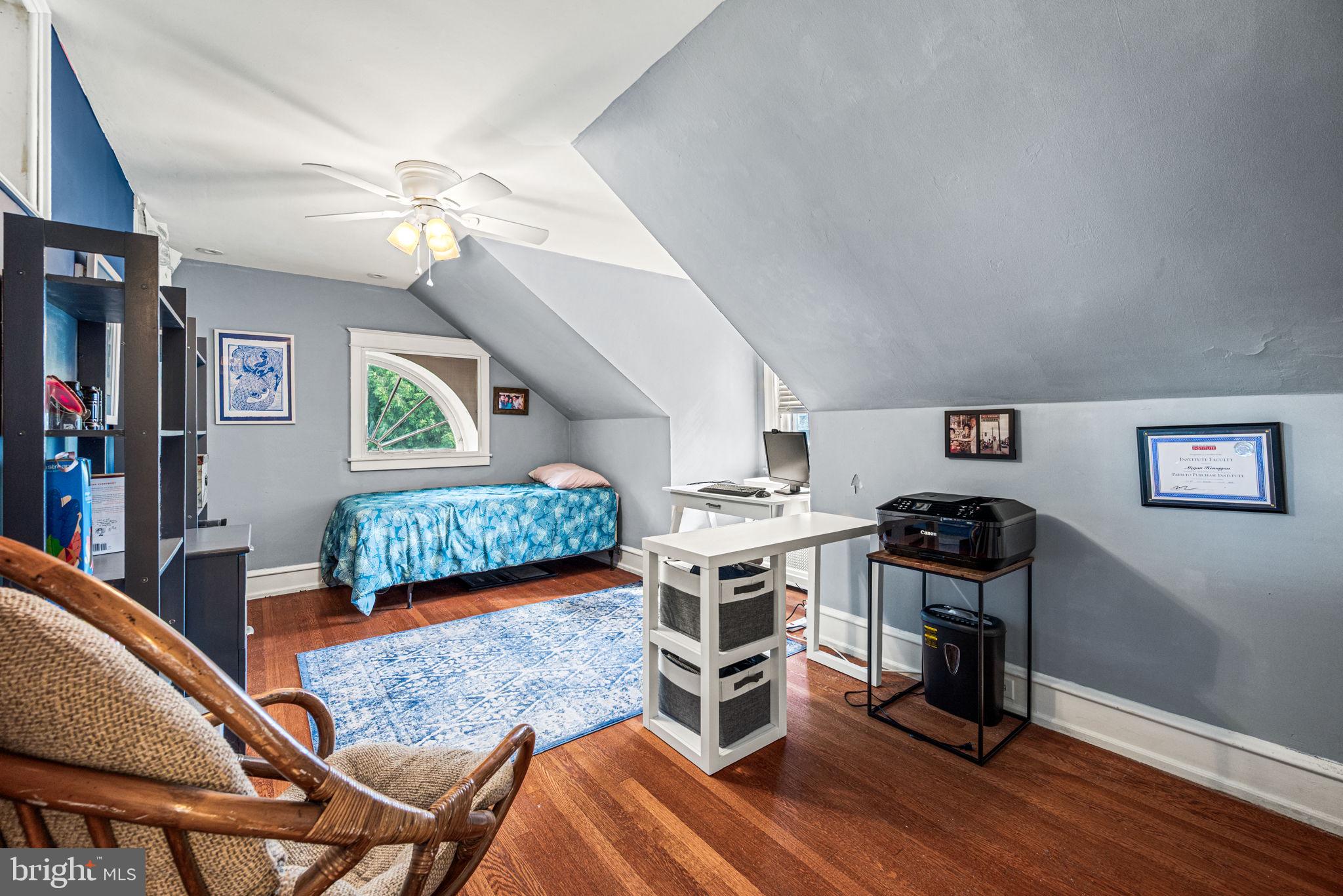 ELKINS PARK - Residential