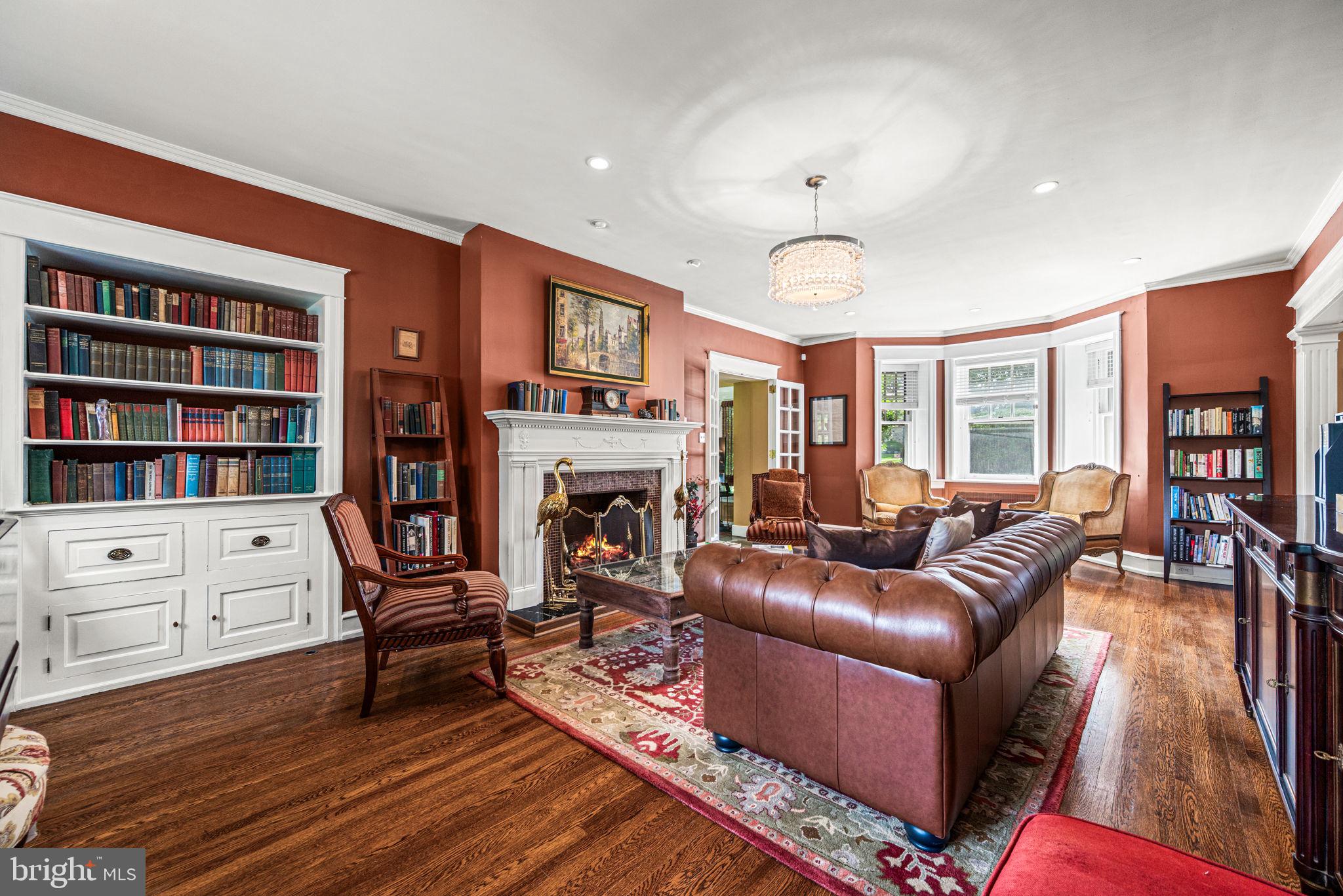 ELKINS PARK - Residential