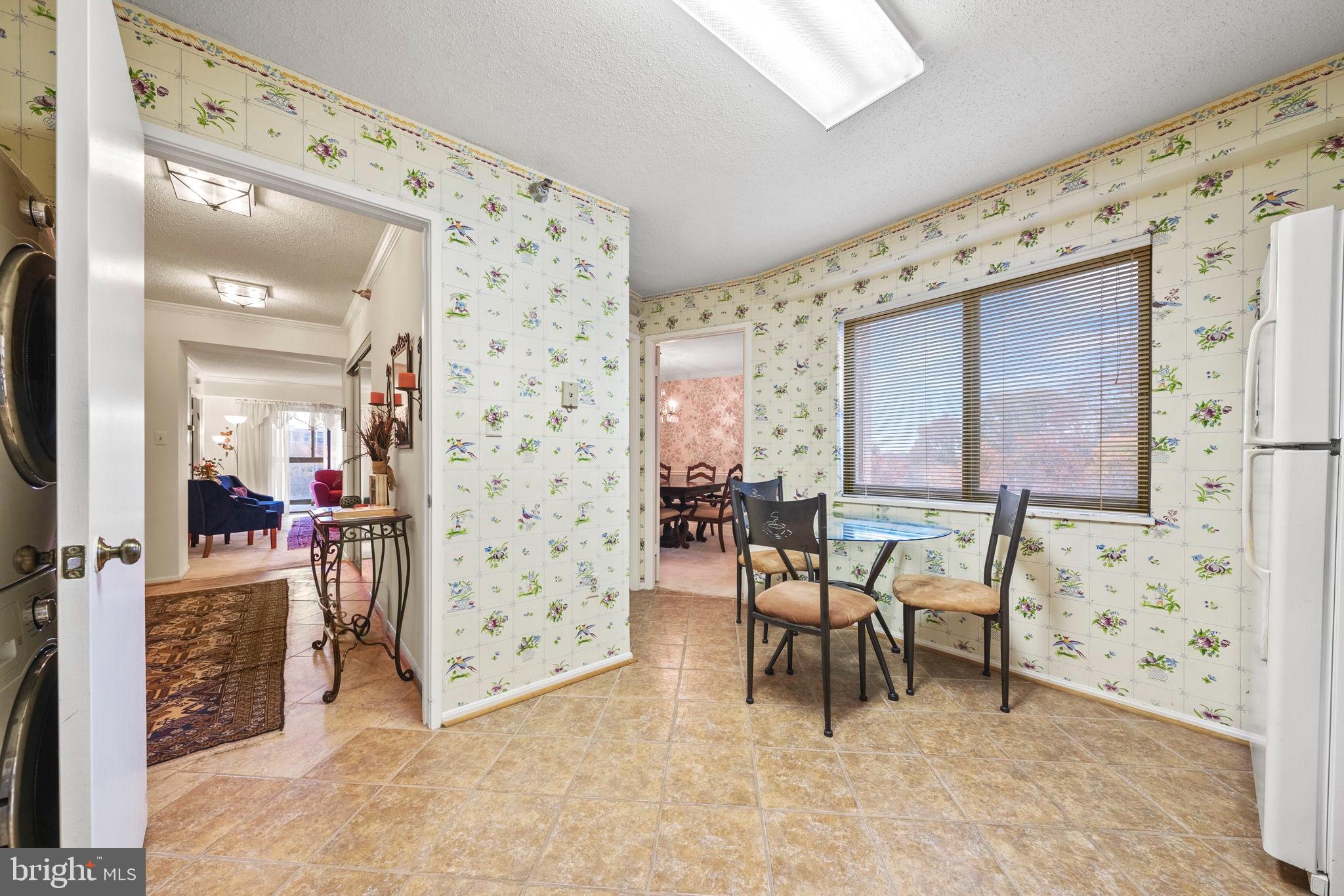 GREENS AT LEISURE WORLD - Residential