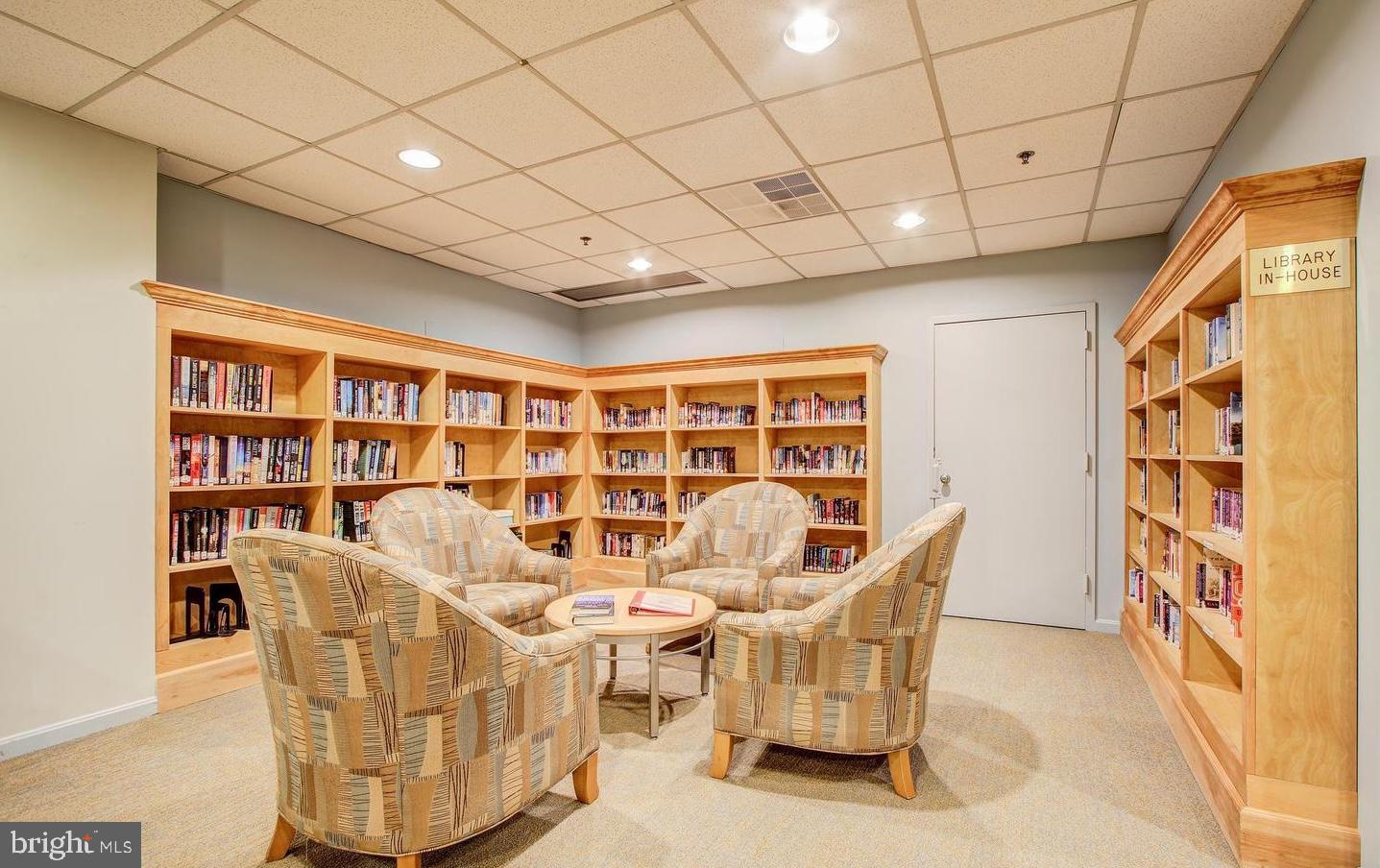 GREENS AT LEISURE WORLD - Residential