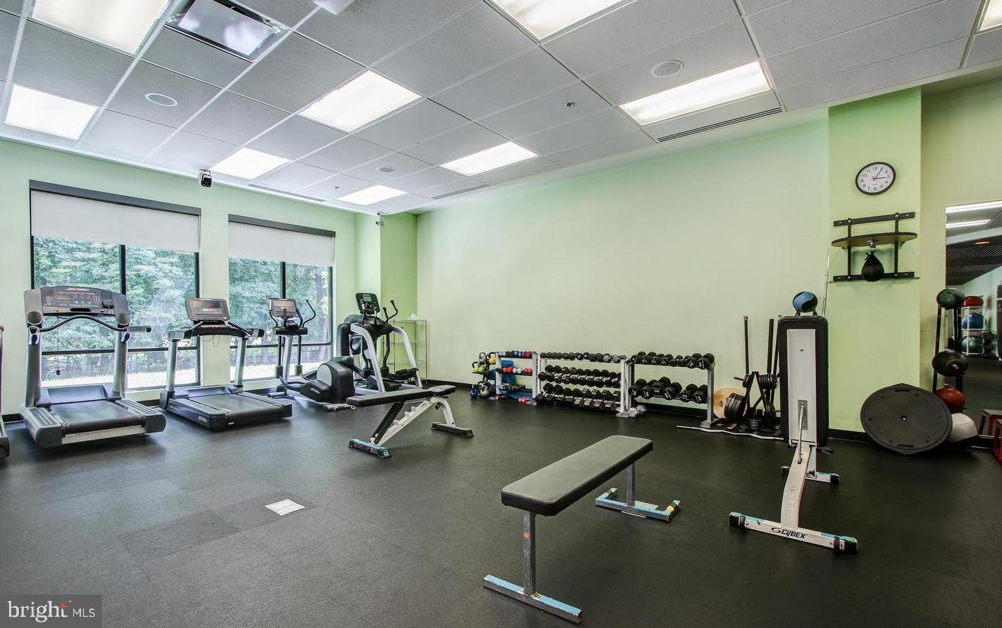 GREENS AT LEISURE WORLD - Residential