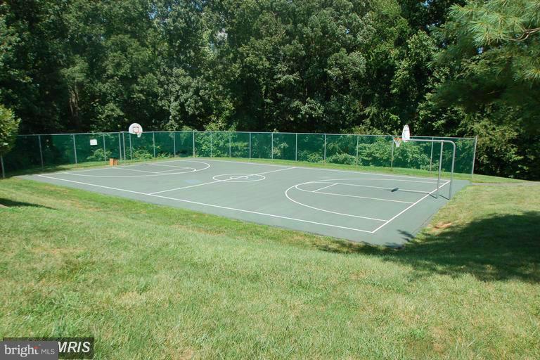 HEIGHTS AT PENDERBROOK - Residential Lease