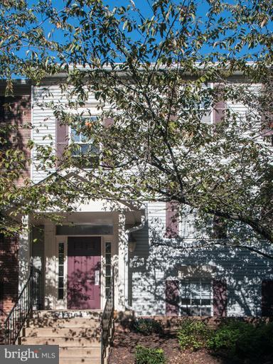 HEIGHTS AT PENDERBROOK - Residential Lease