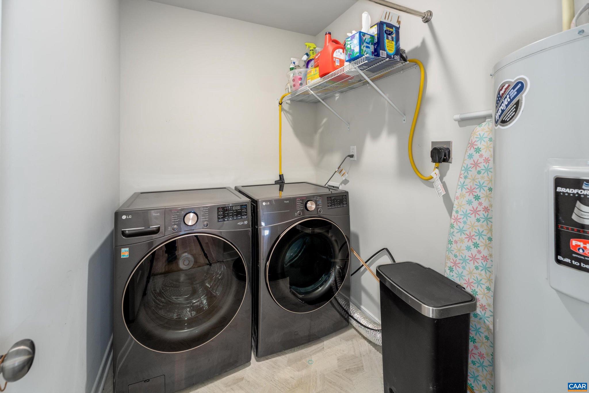 TAYLOR RIDGE ESTATES - Residential