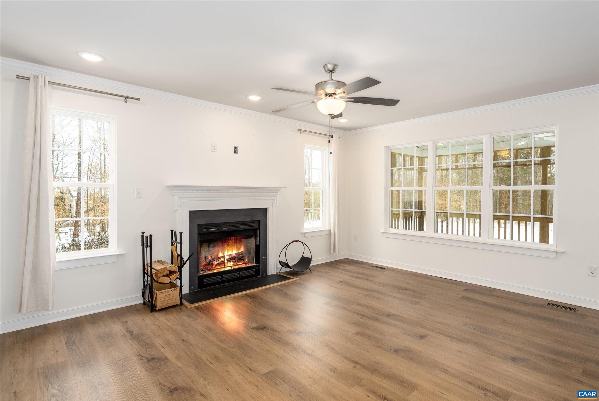 TAYLOR RIDGE ESTATES - Residential