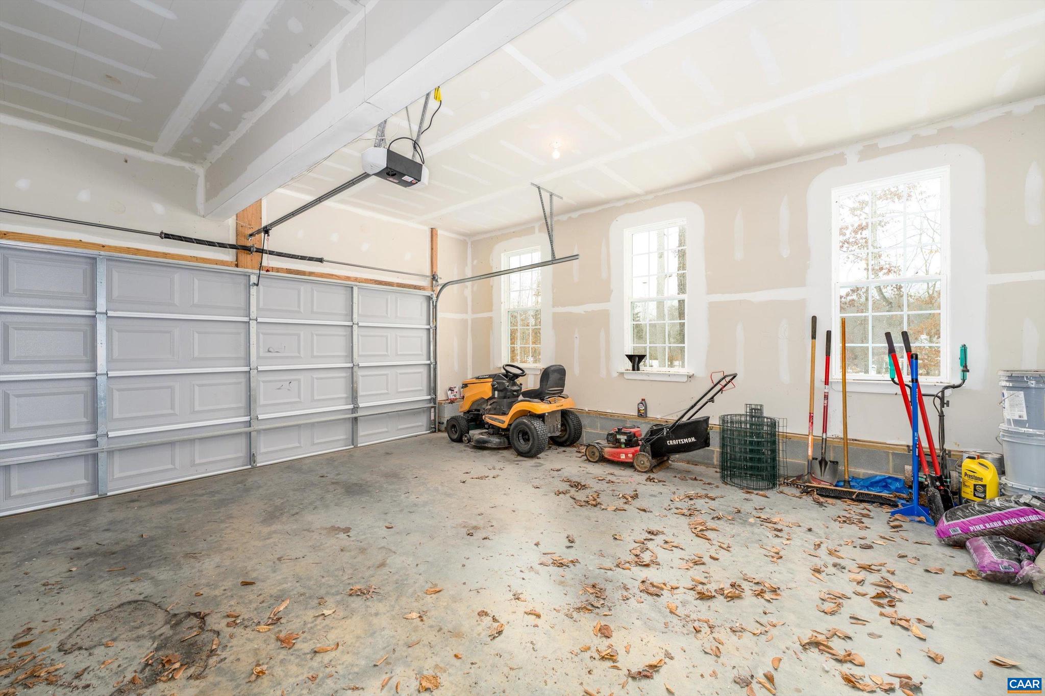 TAYLOR RIDGE ESTATES - Residential