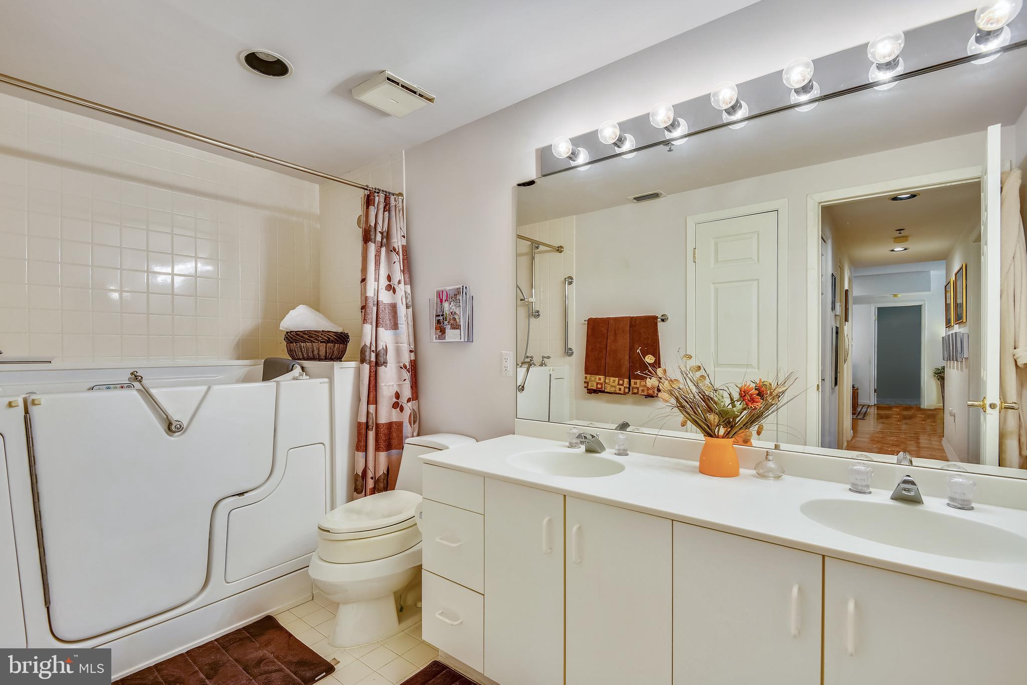 HERITAGE HARBOUR - Residential