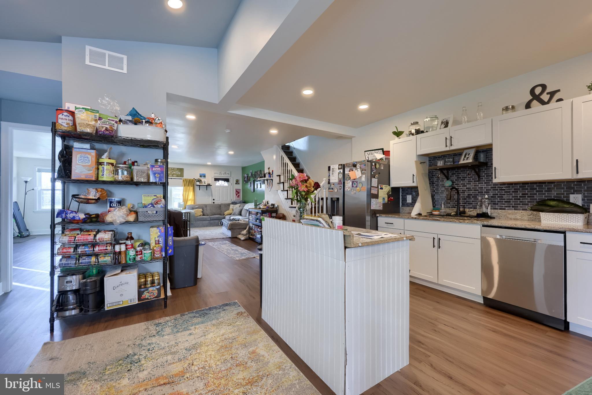 EAST YORK - Residential