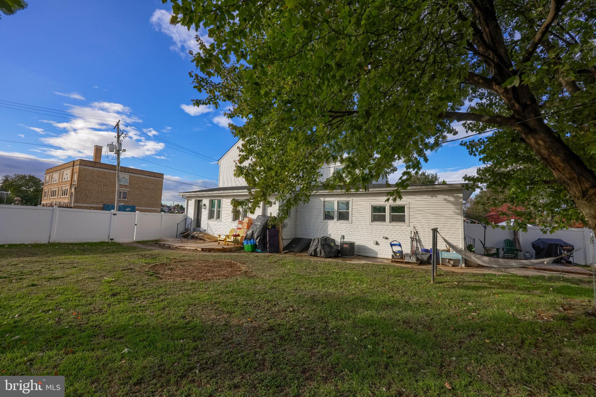 EAST YORK - Residential