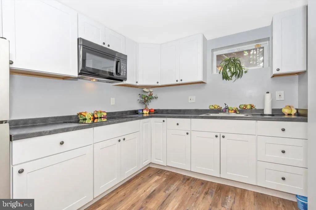 CALVERTON - Residential