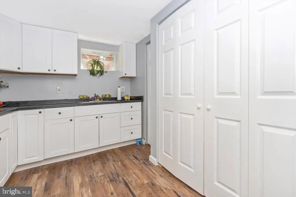 CALVERTON - Residential