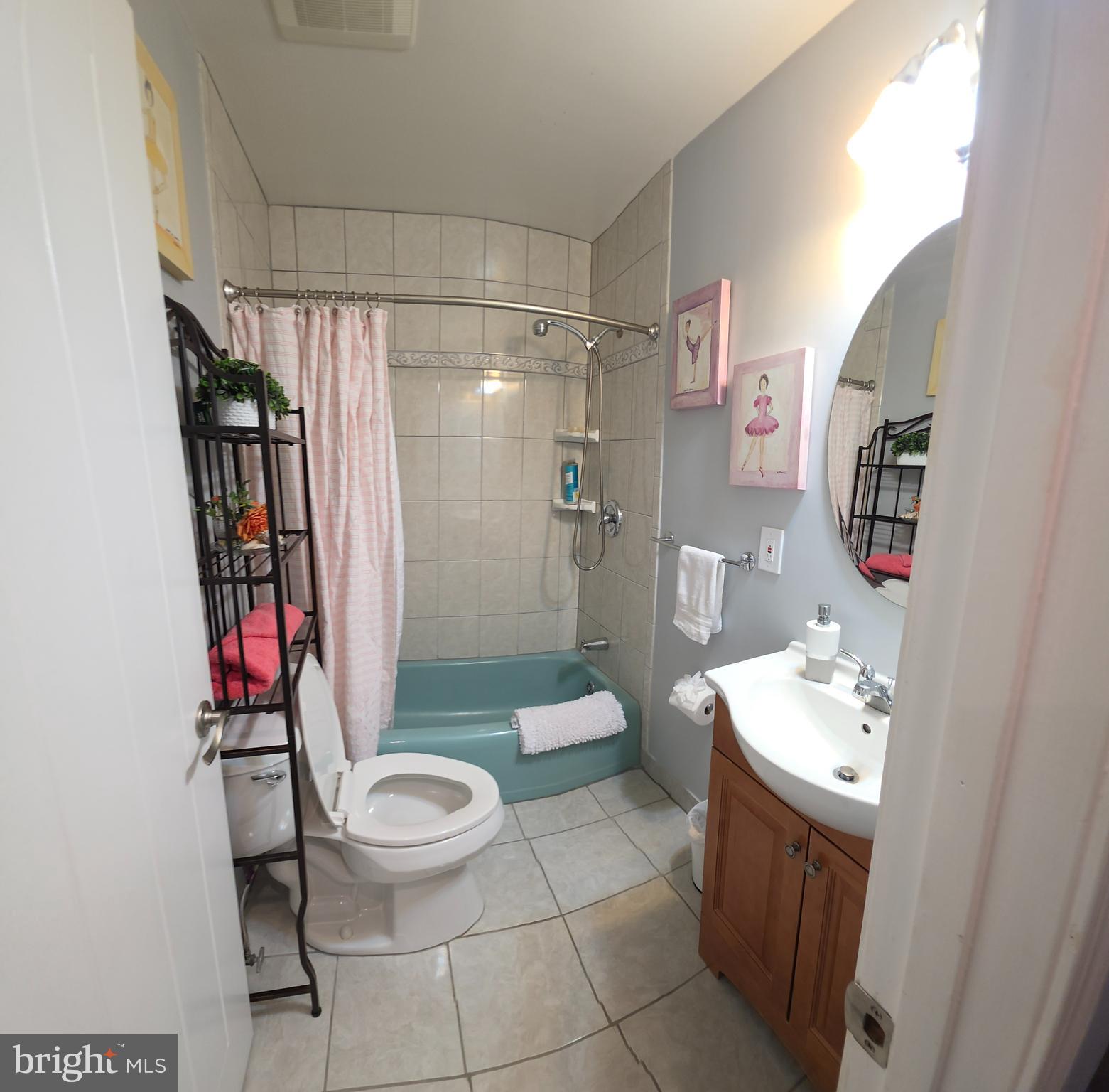 CALVERTON - Residential