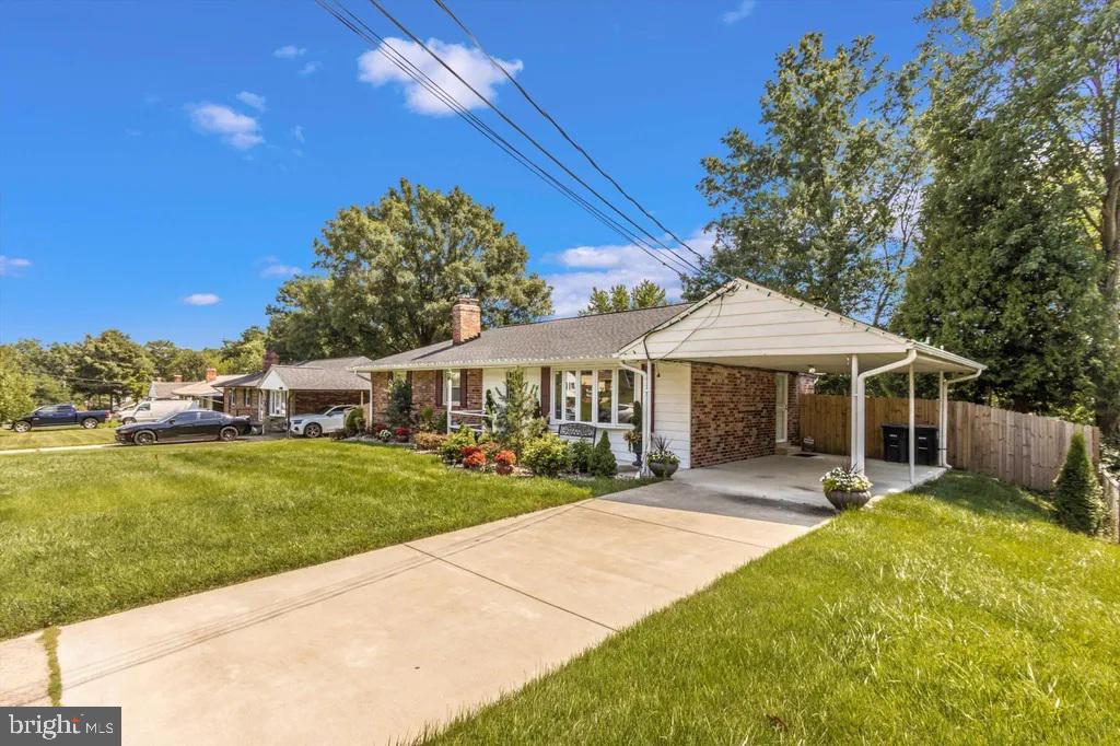 CALVERTON - Residential