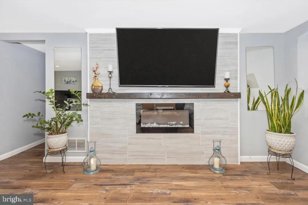 CALVERTON - Residential