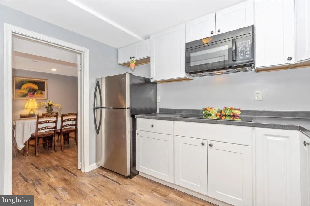 CALVERTON - Residential