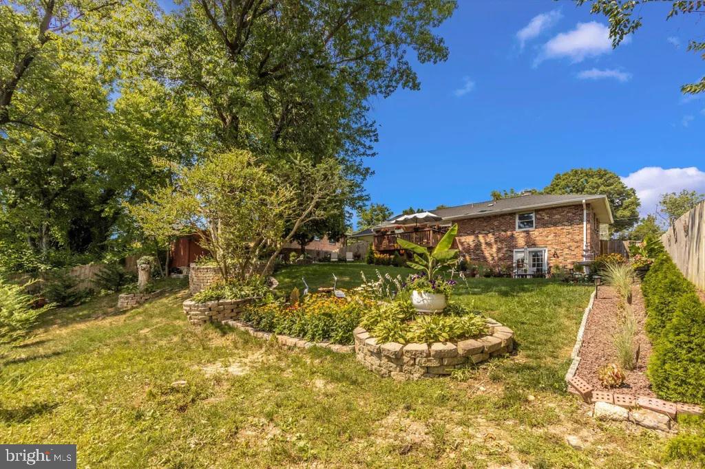 CALVERTON - Residential