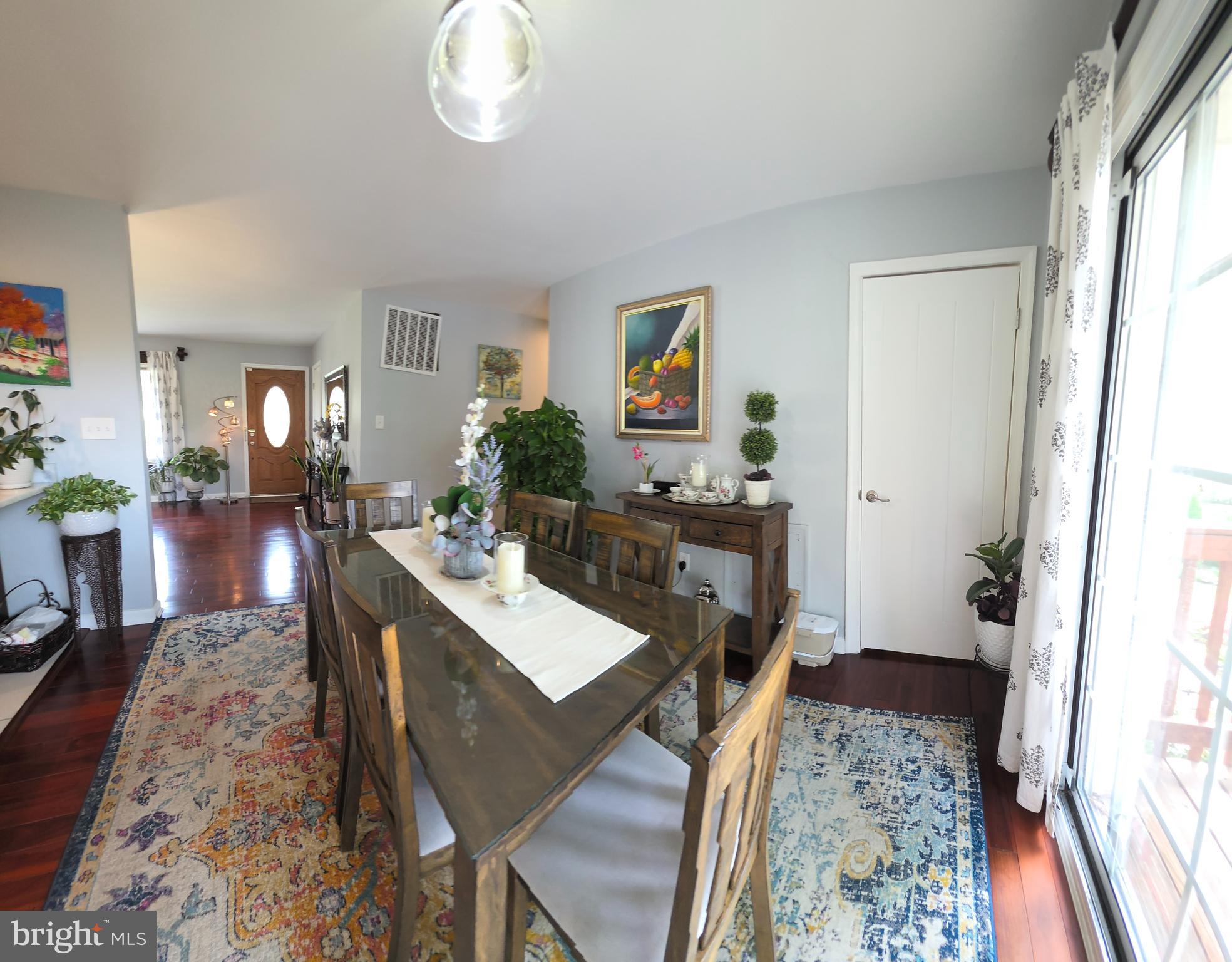 CALVERTON - Residential