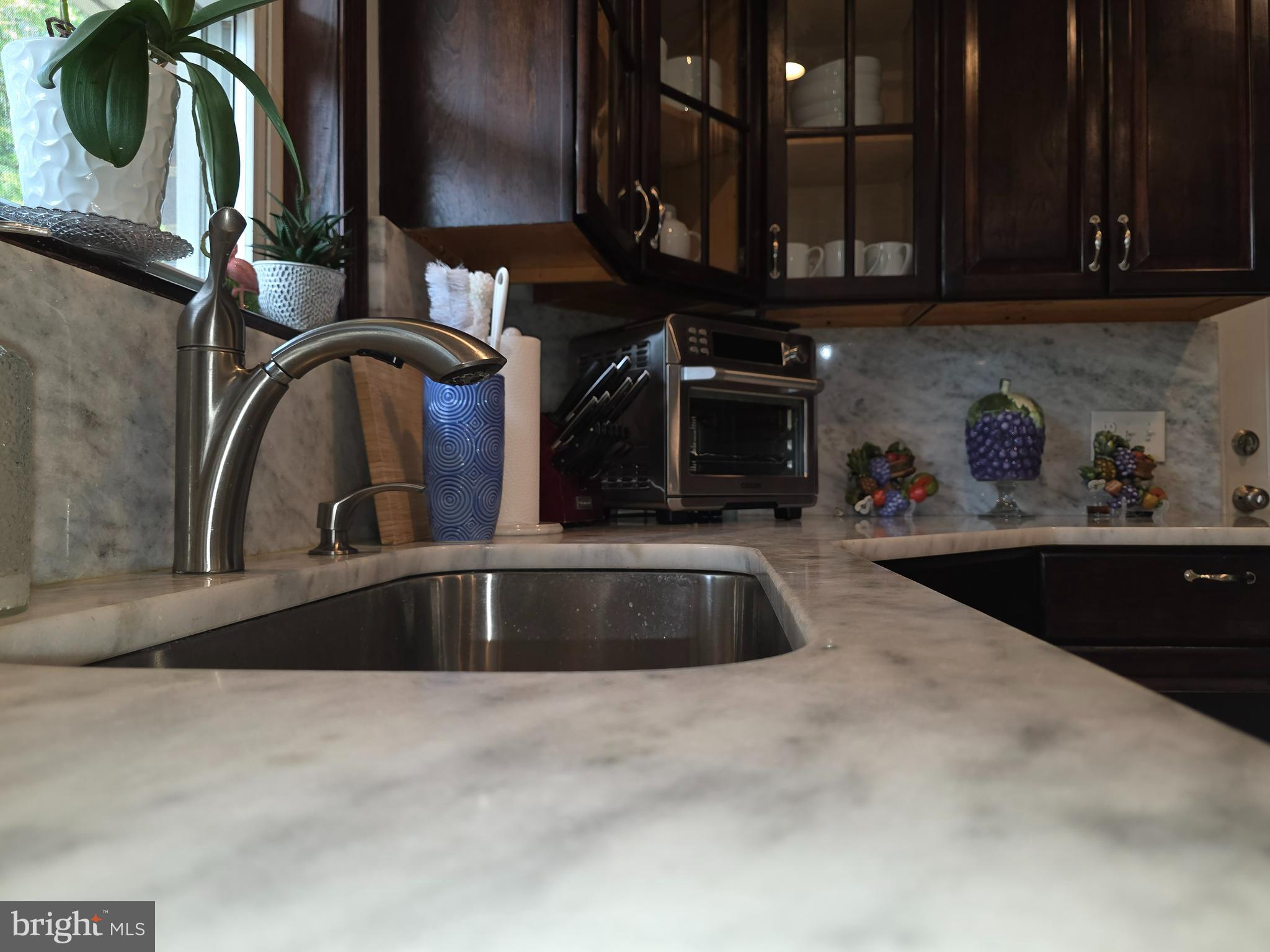 CALVERTON - Residential