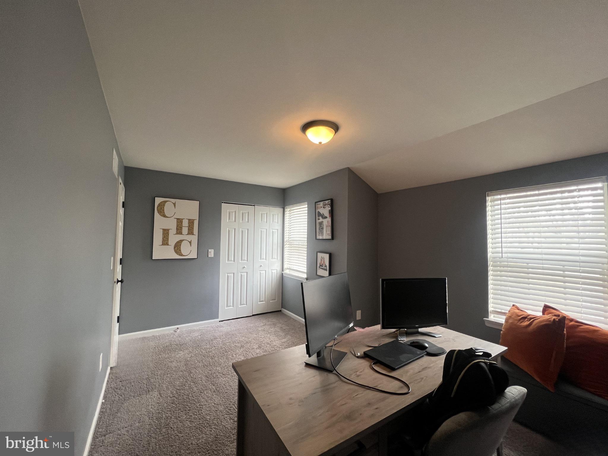 ROCKLEDGE - Residential