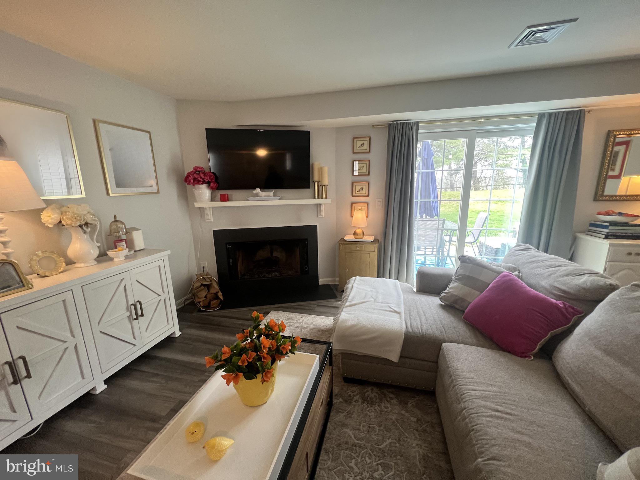 ROCKLEDGE - Residential