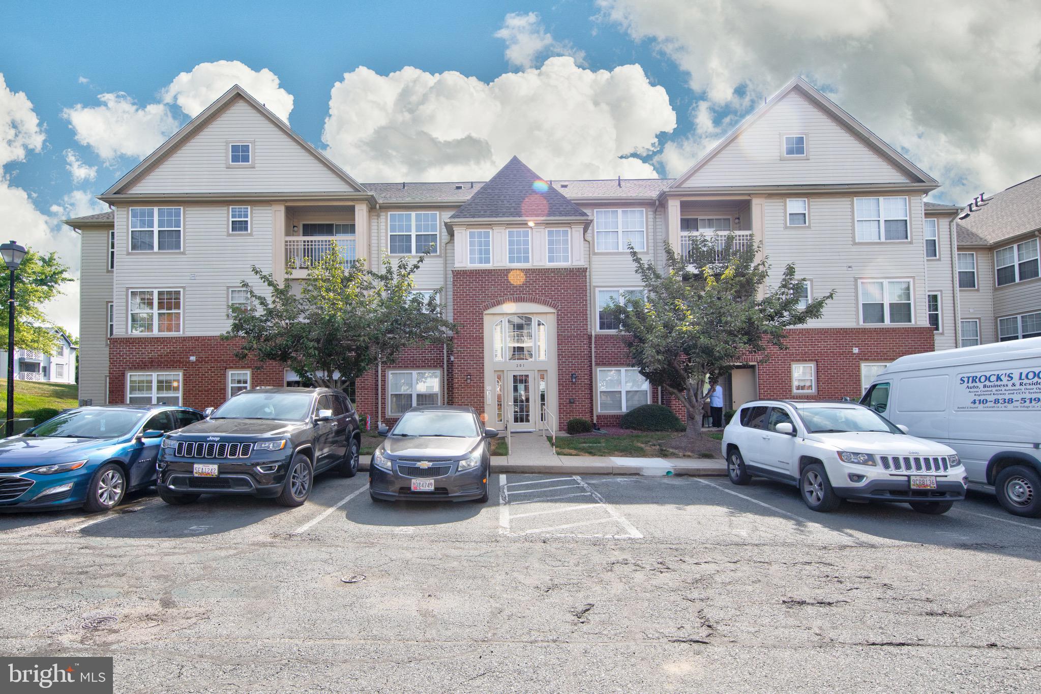 THE LAURELS - Residential