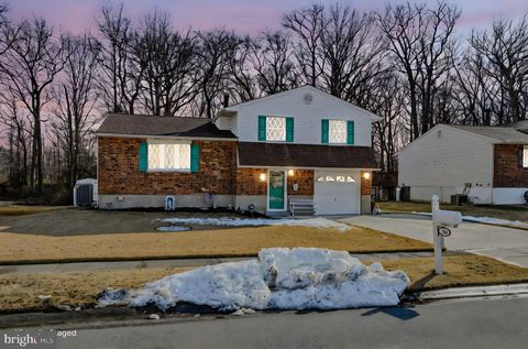 138 STATURE COURT NEWARK DE 19713