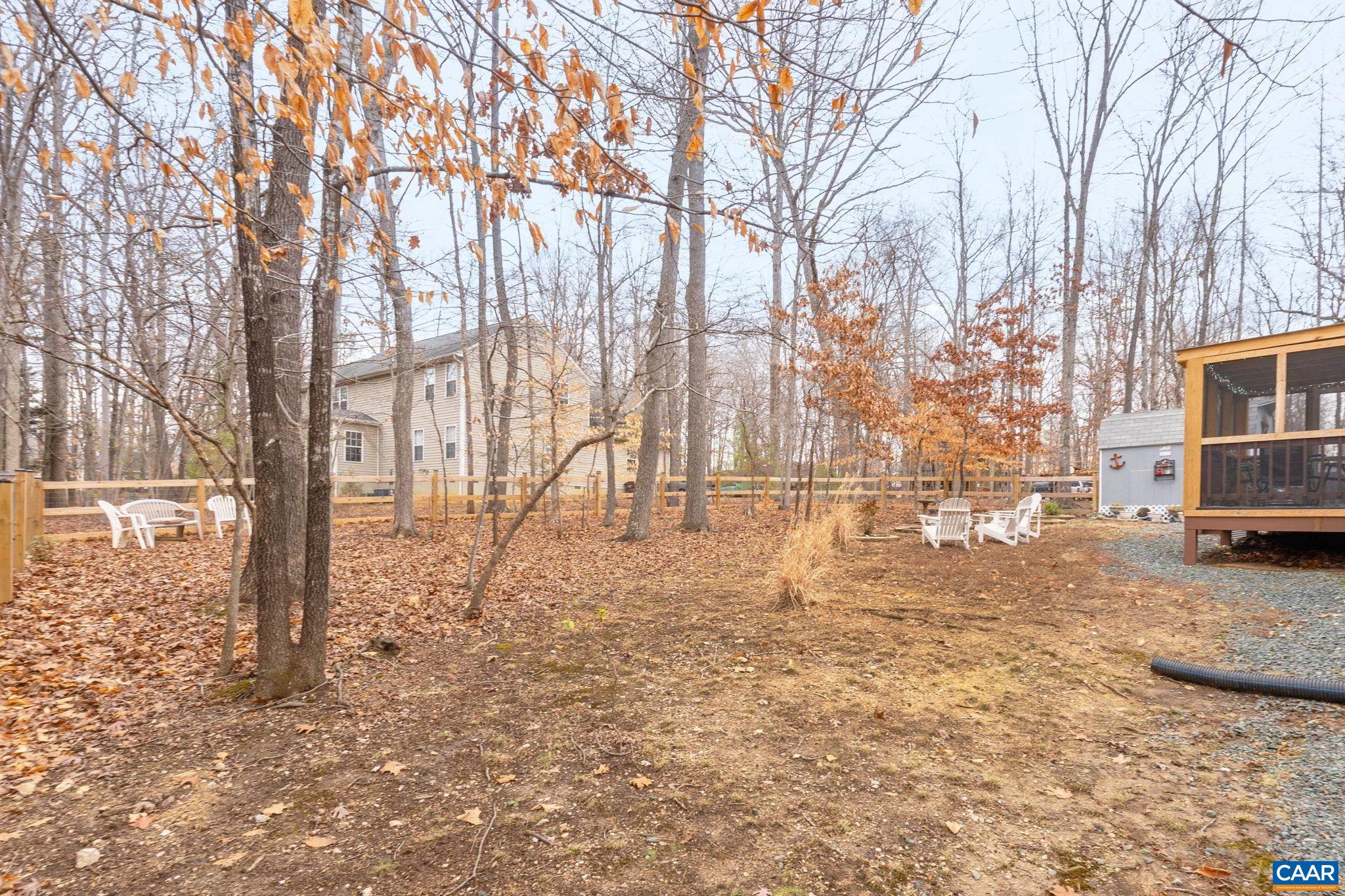 LAKE MONTICELLO - Residential