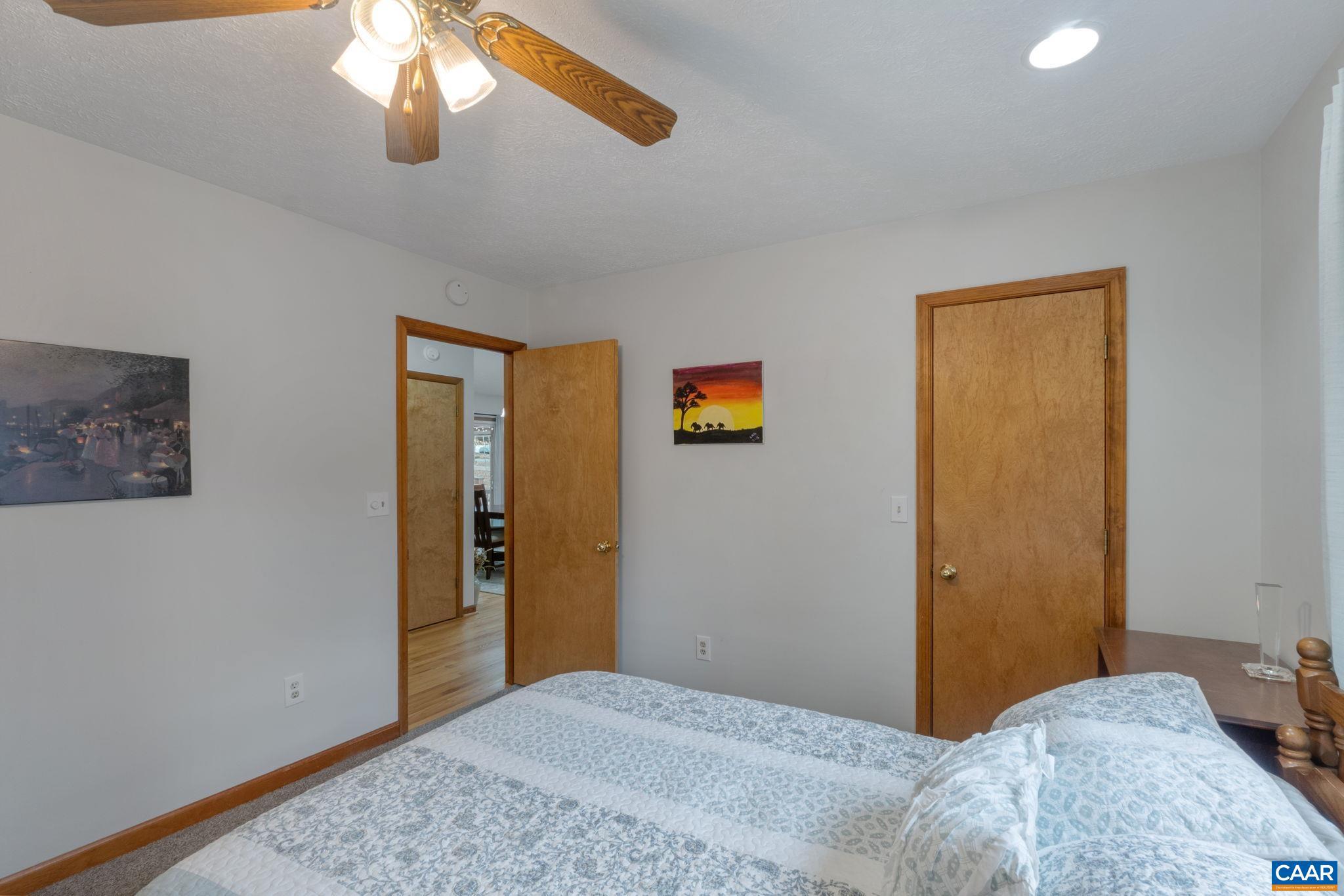 LAKE MONTICELLO - Residential