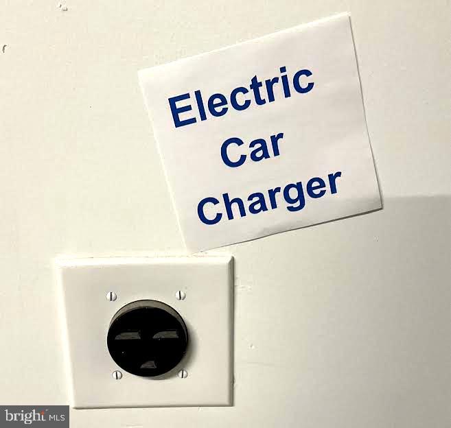 GRADUATE HOSPITAL - Residential Lease